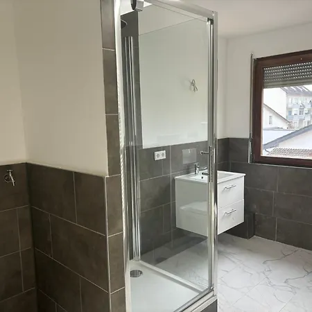 2 X Zimmerwohnung Dg Apartment Neu-Isenburg