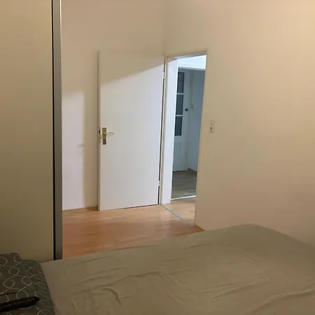 2 X Zimmerwohnung Dg Apartment *