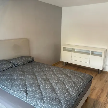 Apartment 2 X Zimmerwohnung Dg